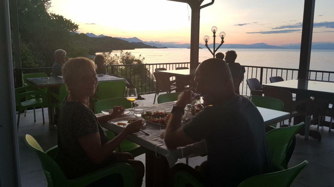Rooms Lake View Balani Restaurant Σκόδρα Εξωτερικό φωτογραφία